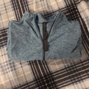 Medium LuluLemon 1/4” zip Blue